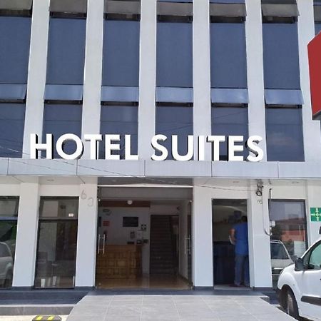 Suites Internacional Zapopan Εξωτερικό φωτογραφία