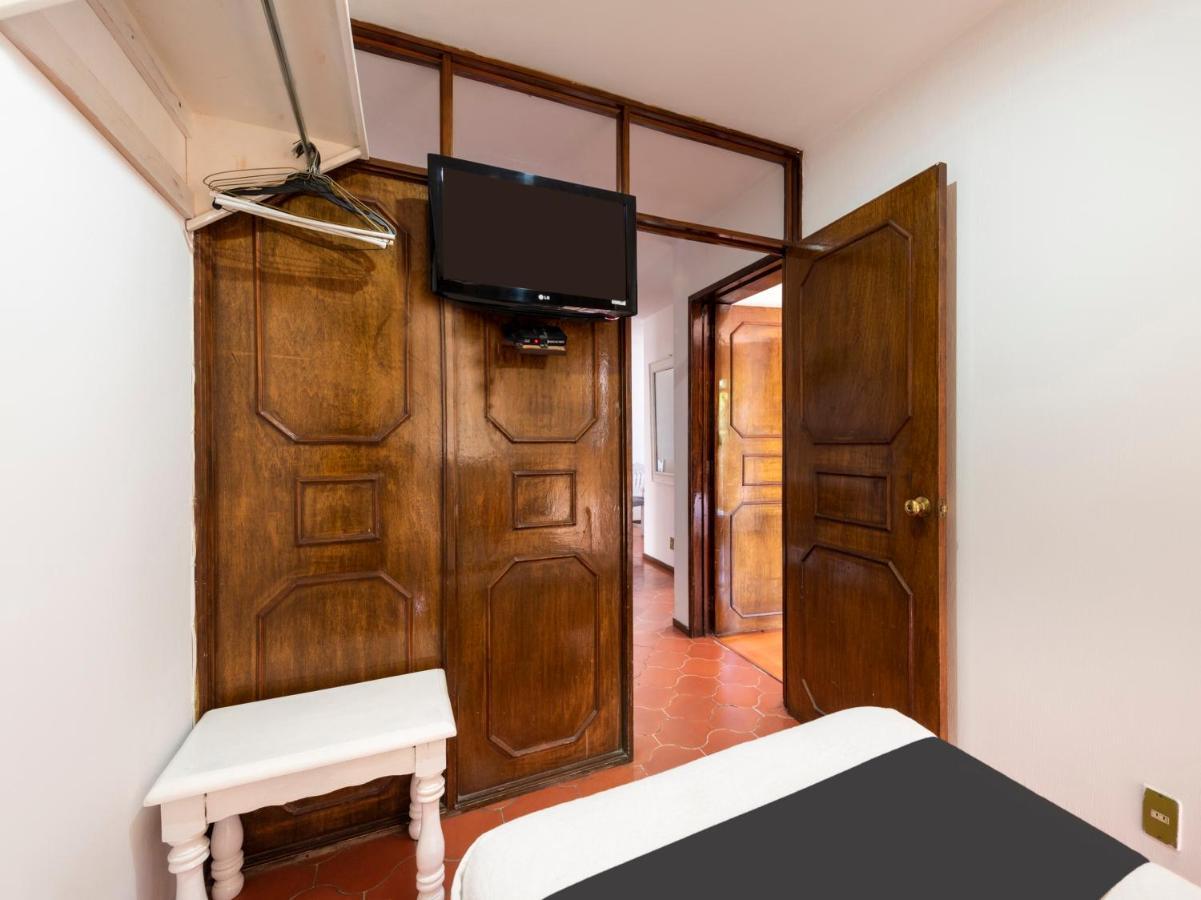 Suites Internacional Zapopan Εξωτερικό φωτογραφία