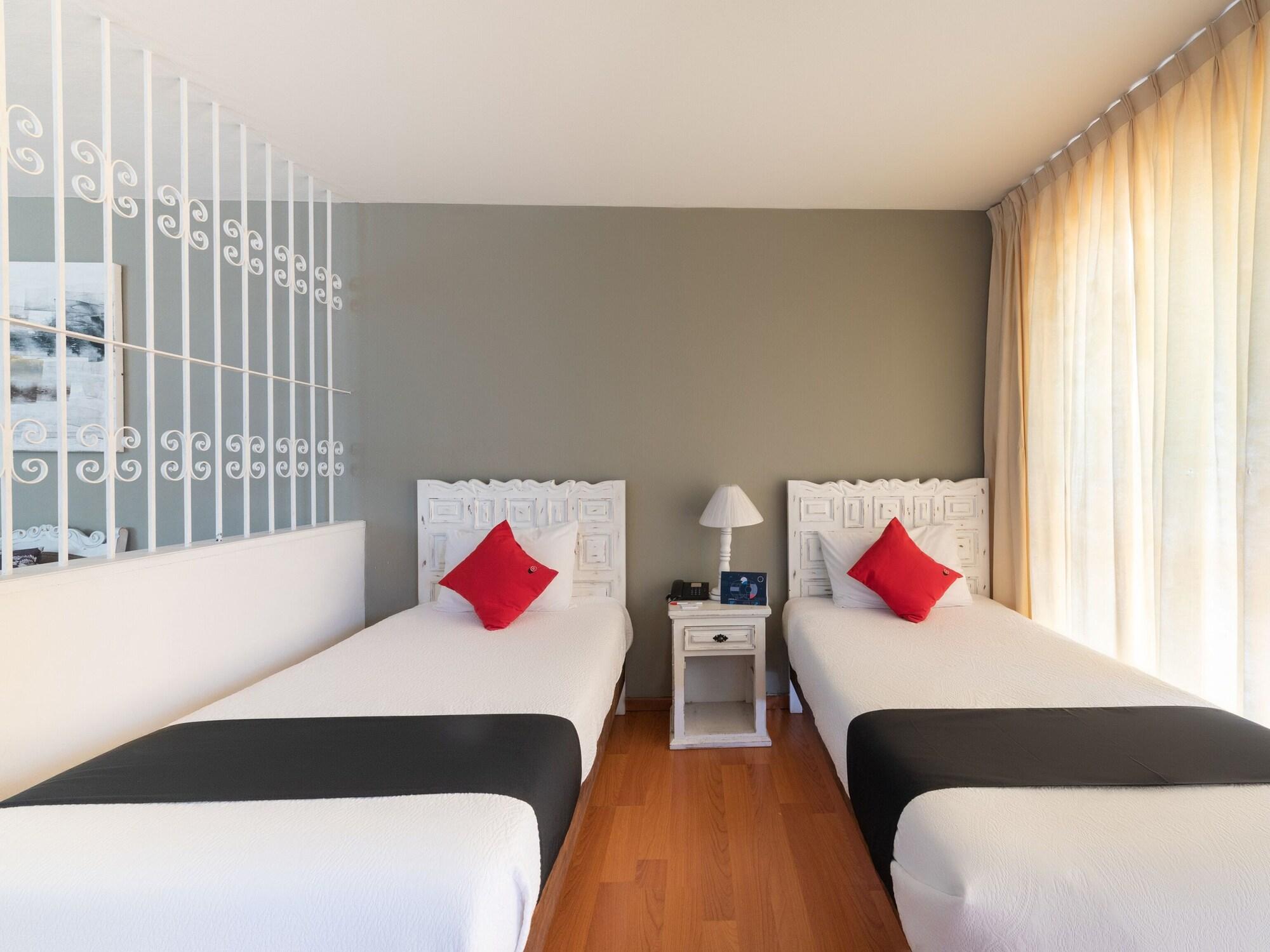 Suites Internacional Zapopan Εξωτερικό φωτογραφία