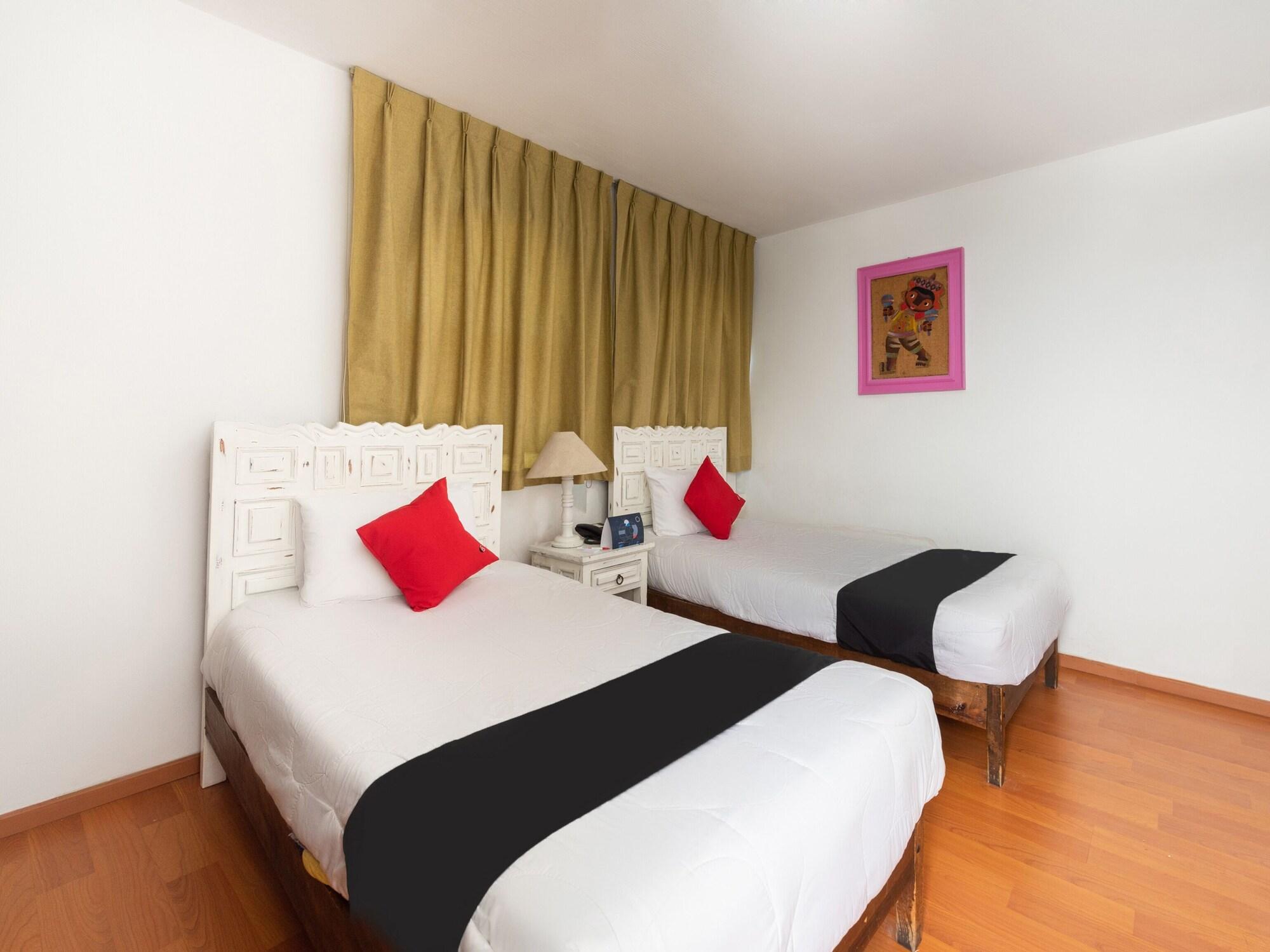 Suites Internacional Zapopan Εξωτερικό φωτογραφία