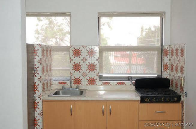 Suites Internacional Zapopan Εξωτερικό φωτογραφία